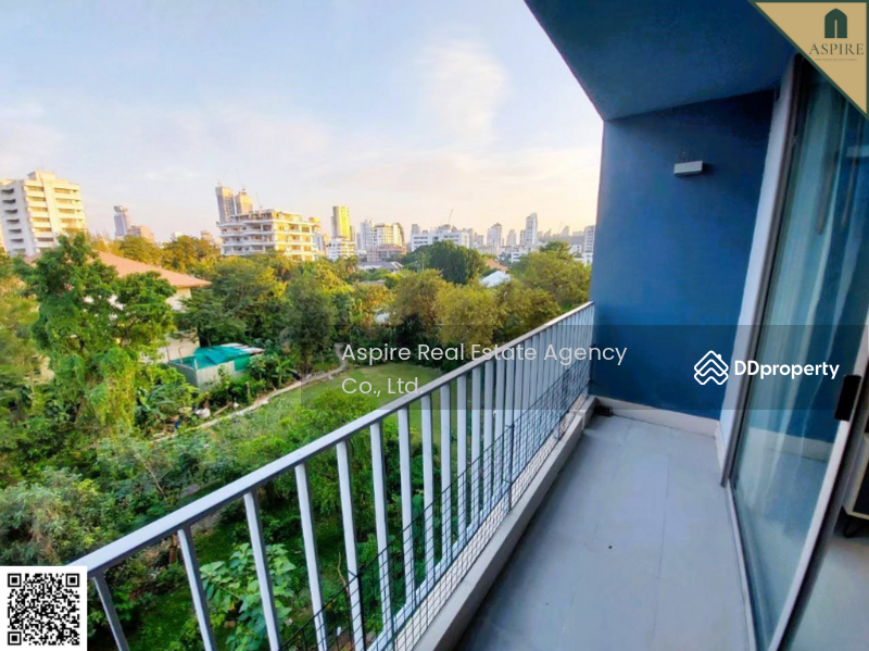 Downtown Forty Nine, Bangkok