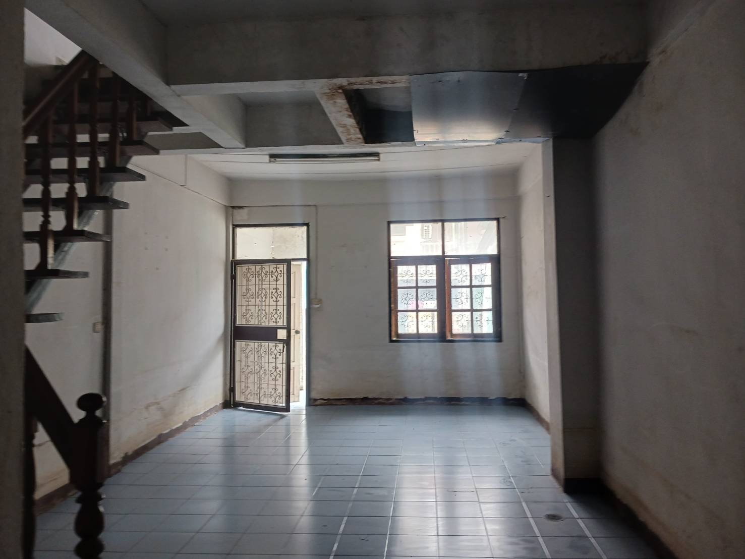 ทาวน์เฮ้าส์ โครงการบ้านสวนทองวิลล่า 10 ธัญบุรี