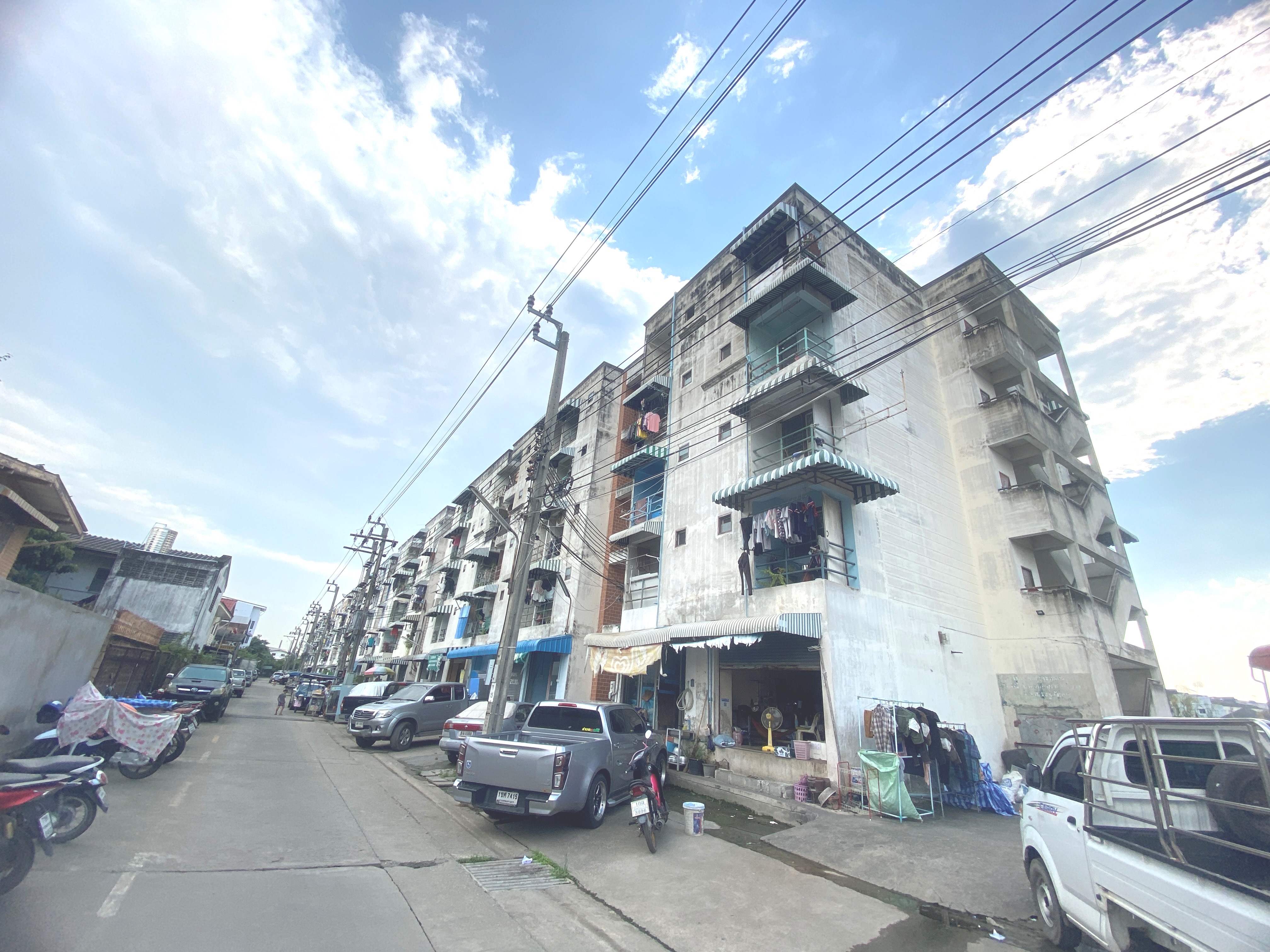 คอนโดมิเนียม โครงการร่มสุข 9 คอนโดทาวน์ ลาดกระบัง