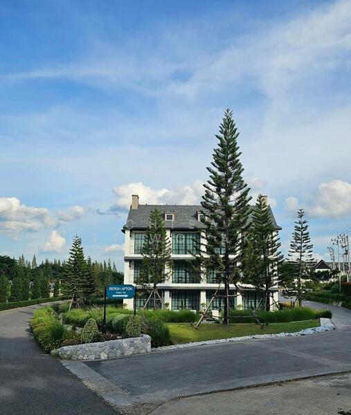 Bergh Apton Khao Yai By Nusa My Ozone, Nakhon Ratchasima