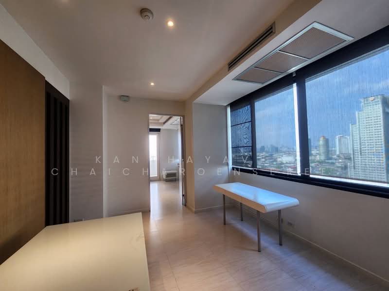 Royal River Place, Bangkok