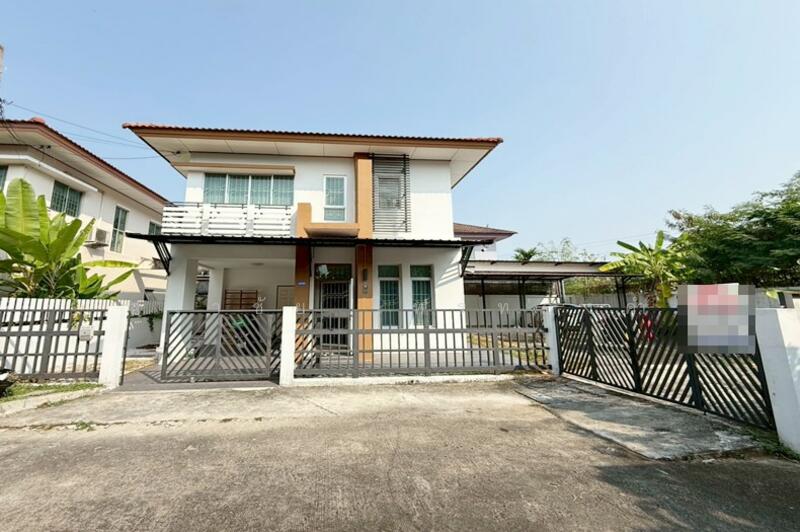 Baan Promptpat Greennova Ramindra, Bangkok