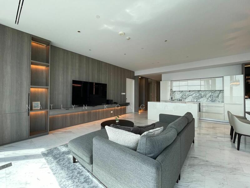 Four Seasons Private Residences, Bangkok
