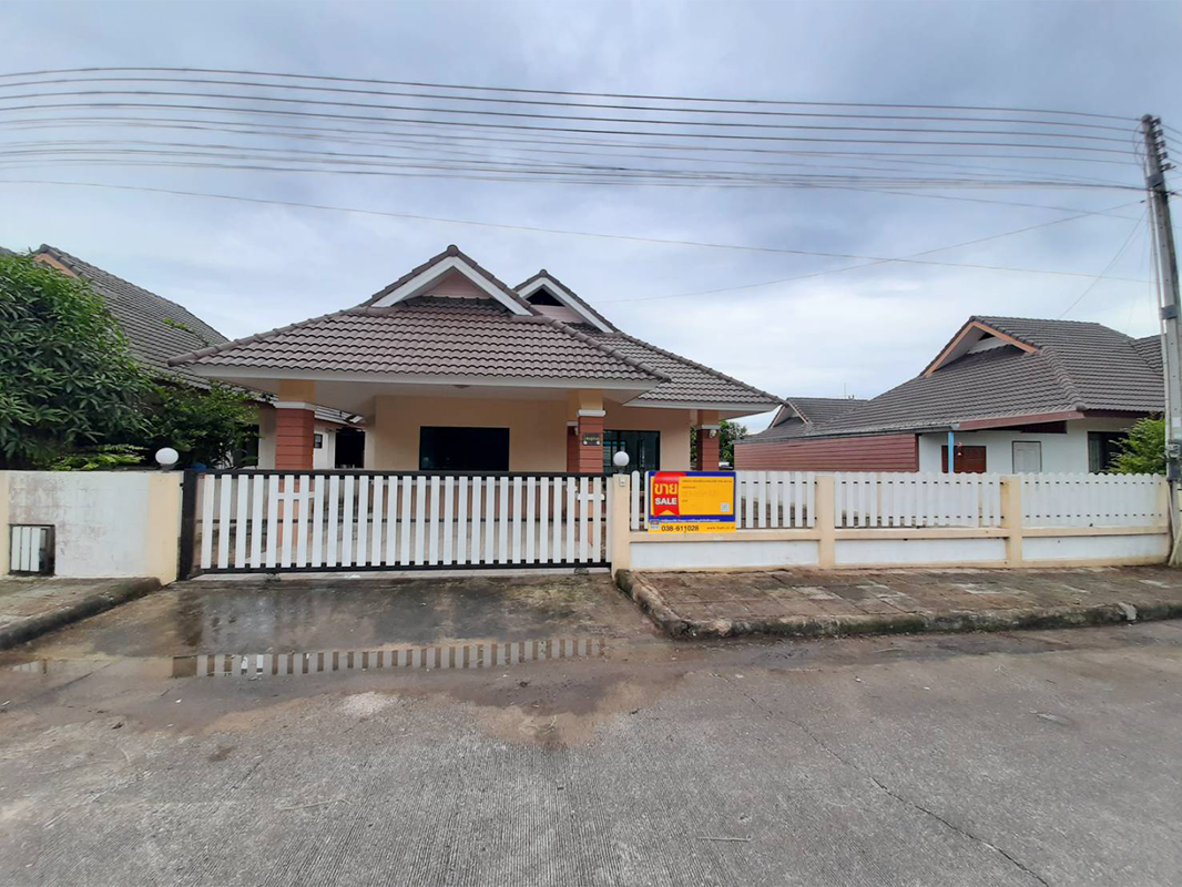 บ้านเดี่ยว โครงการล้านนา วิลเลจ ปลวกแดง