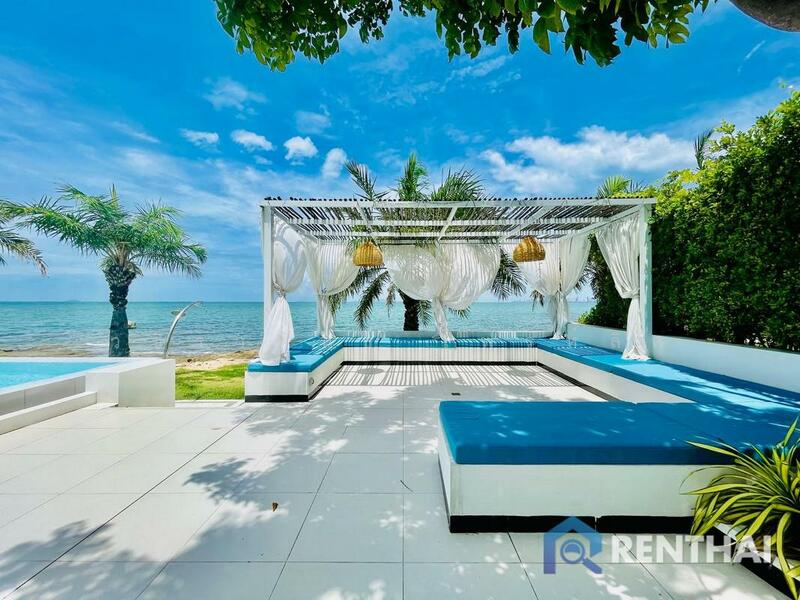 Pure Sunset Beach, Chon Buri (Pattaya)