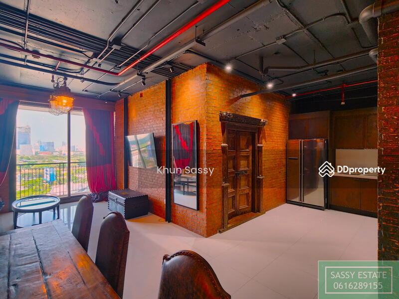 AGUSTON Sukhumvit 22, Bangkok