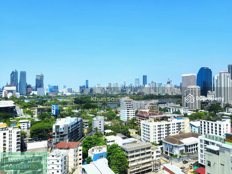 AGUSTON Sukhumvit 22, Bangkok