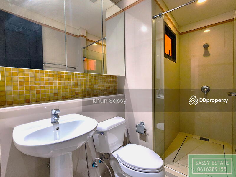 AGUSTON Sukhumvit 22, Bangkok