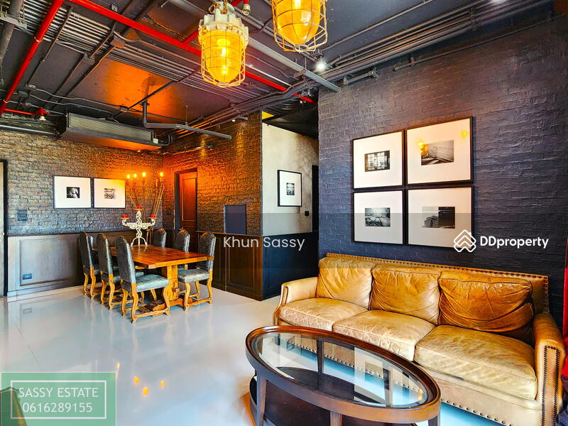 AGUSTON Sukhumvit 22, Bangkok
