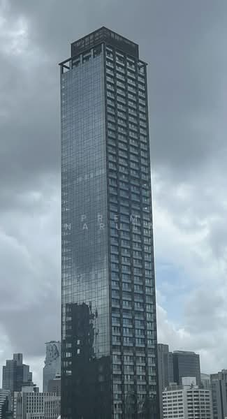 Nimit Langsuan, Bangkok