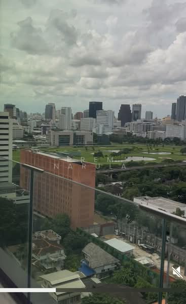 Nimit Langsuan, Bangkok