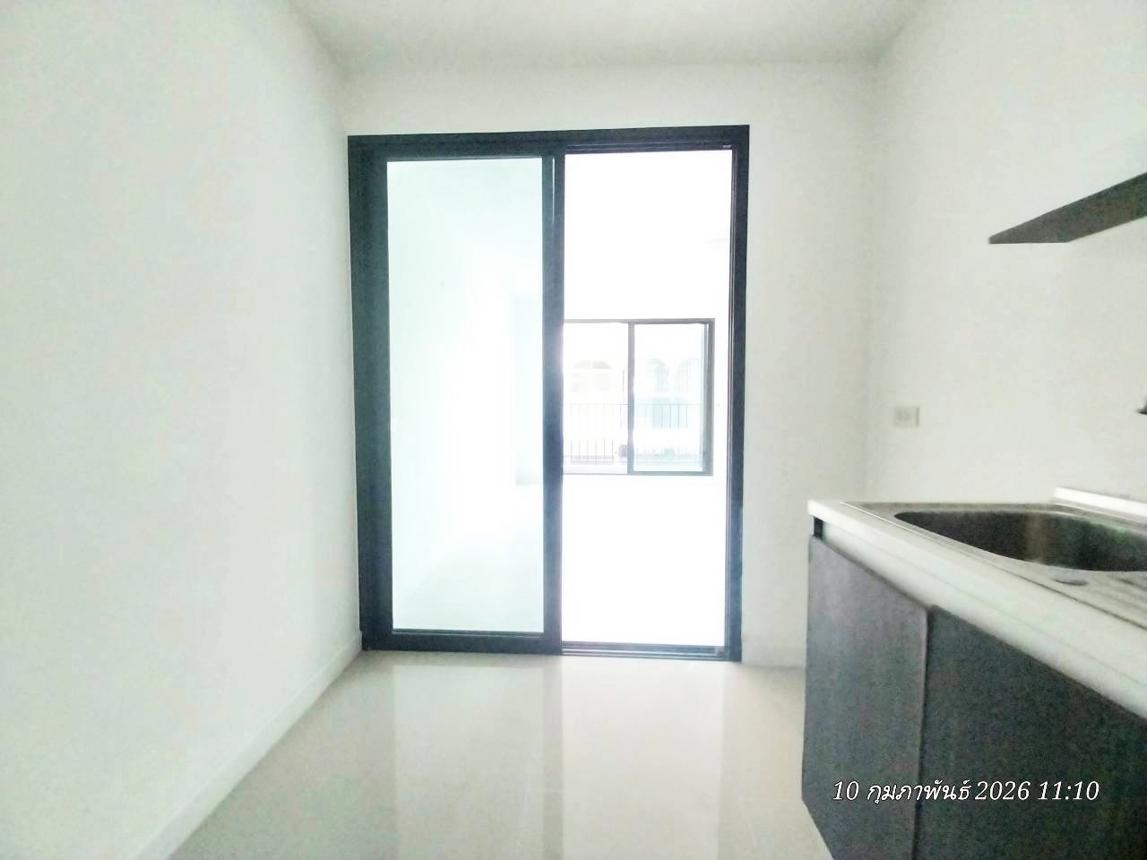 Condominium with New Lift, Bueng Kum, Bangkok.