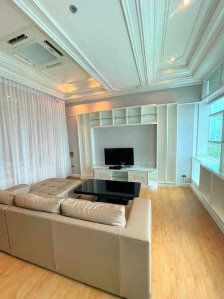 Baan Sathorn Chao Phraya, Bangkok