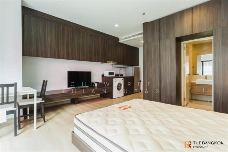 Noble Reveal, Bangkok