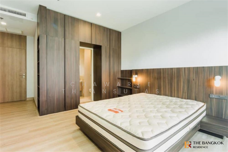 Noble Reveal, Bangkok