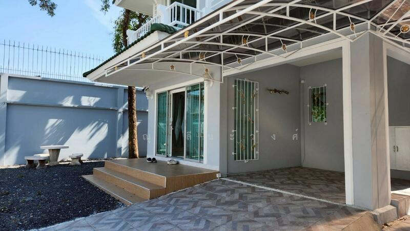 บ้านเดี่ยวหลังมุม หมู่บ้านสีวลี สุวรรณภูมิ–บางพลี รีโนเวทใหม่ทั้งหลัง ทำเลดีเยี่ยม, Samut Prakan