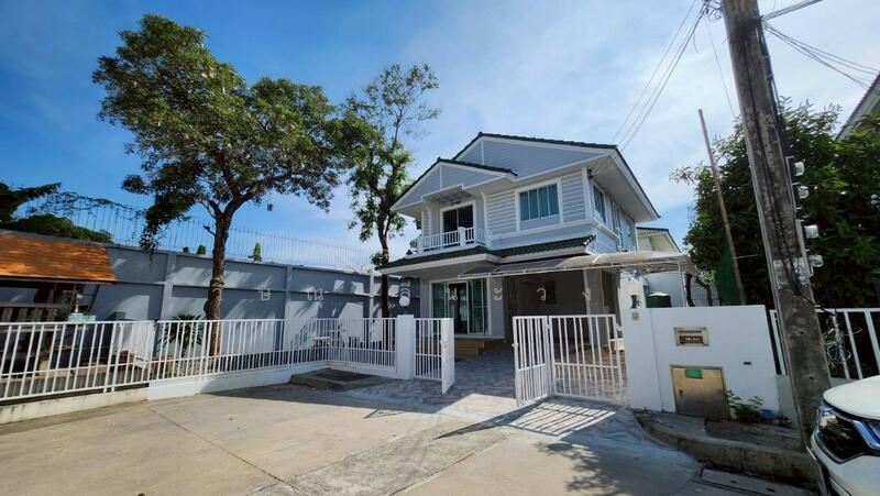 บ้านเดี่ยวหลังมุม หมู่บ้านสีวลี สุวรรณภูมิ–บางพลี รีโนเวทใหม่ทั้งหลัง ทำเลดีเยี่ยม, Samut Prakan