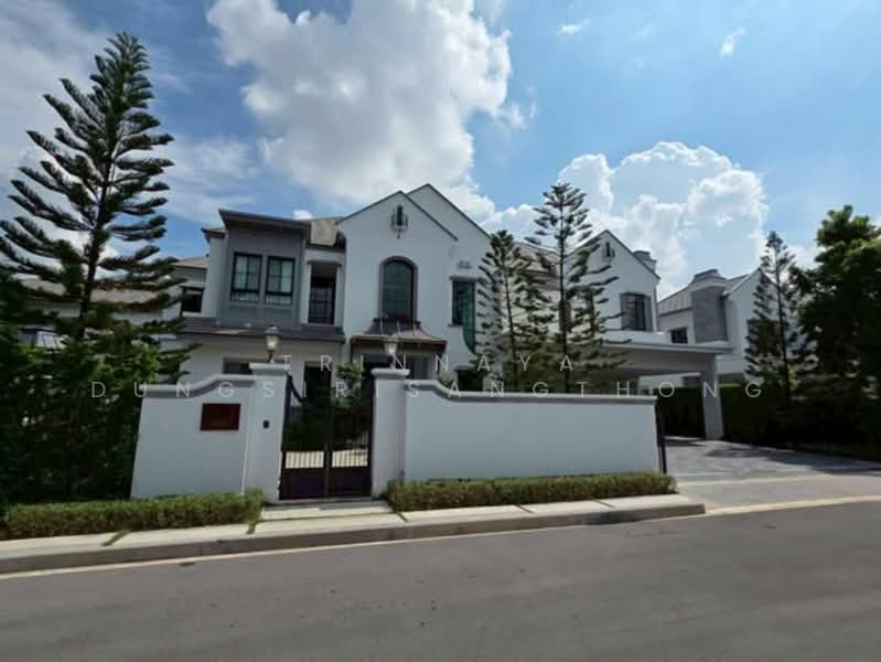 Nantawan Rama 9 - New Krungthepkreetha, Bangkok