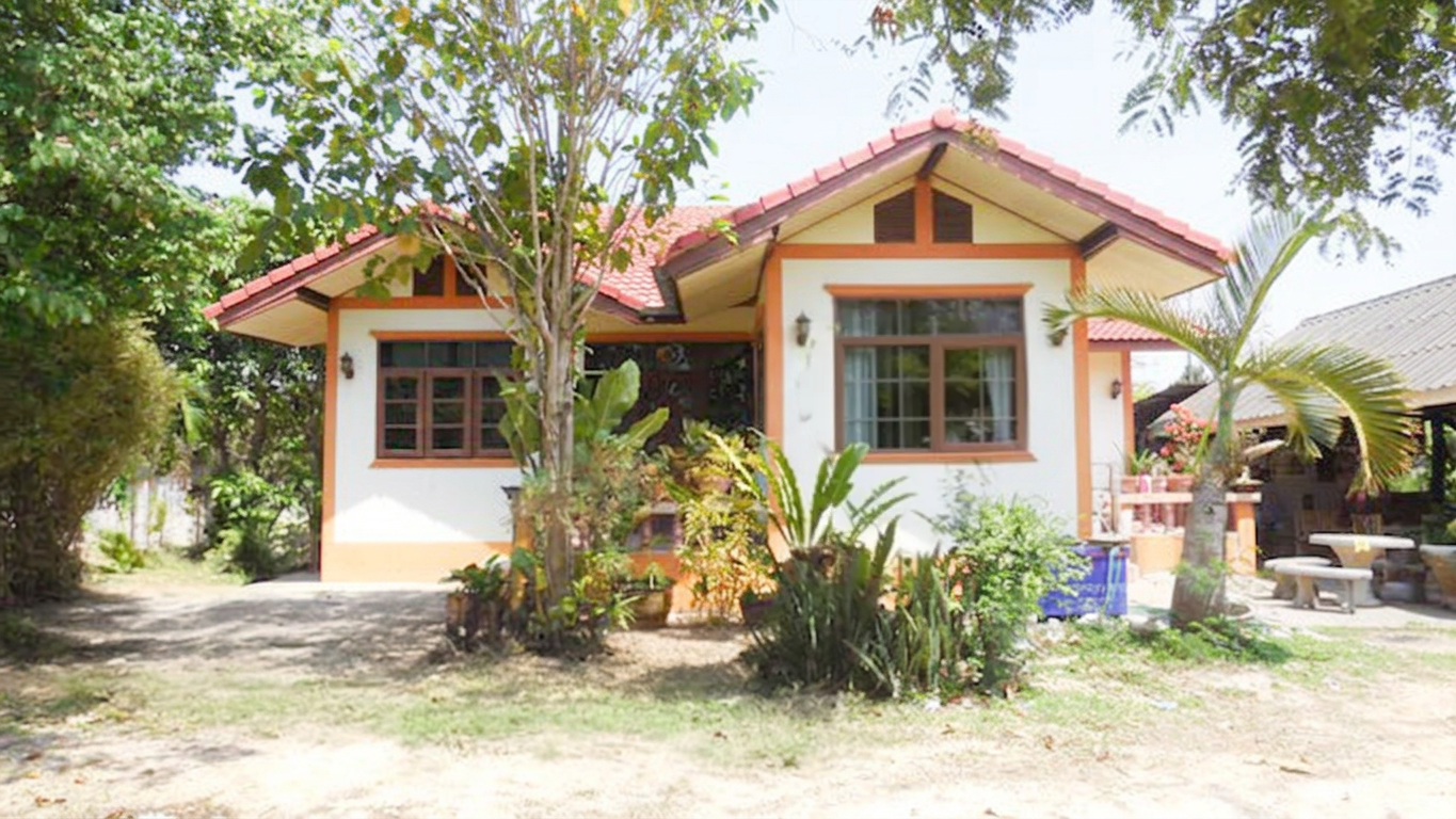 บ้านเดี่ยว ถนนสายโพนทอง-เสลภูมิ ร้อยเอ็ด