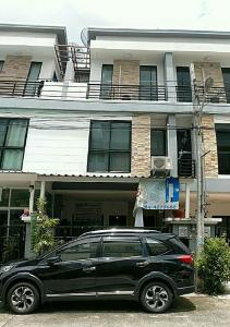 ทาวน์เฮ้าส์ วังทองหลาง กรุงเทพมหานคร