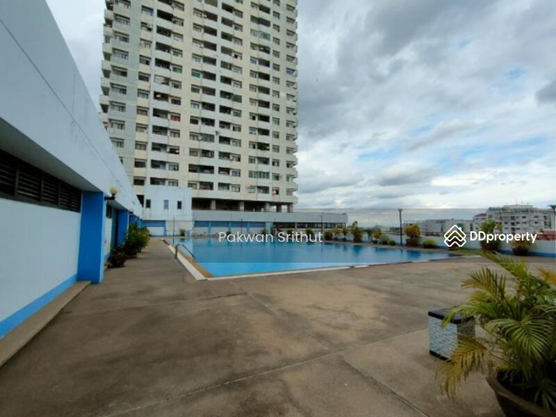 Klongjan Place condominium, Bangkok