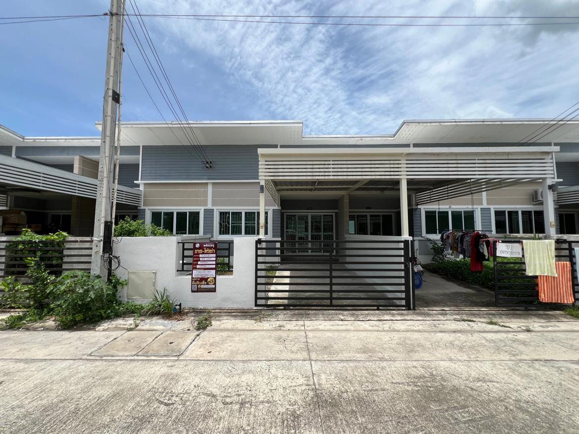 Townhouse Gkhsira Park Ban Bung Chonburi