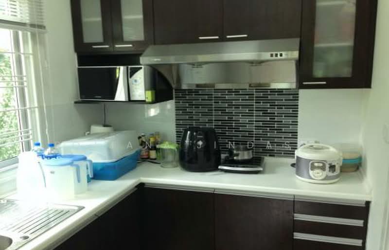 4-BR Townhouse, Bangkok