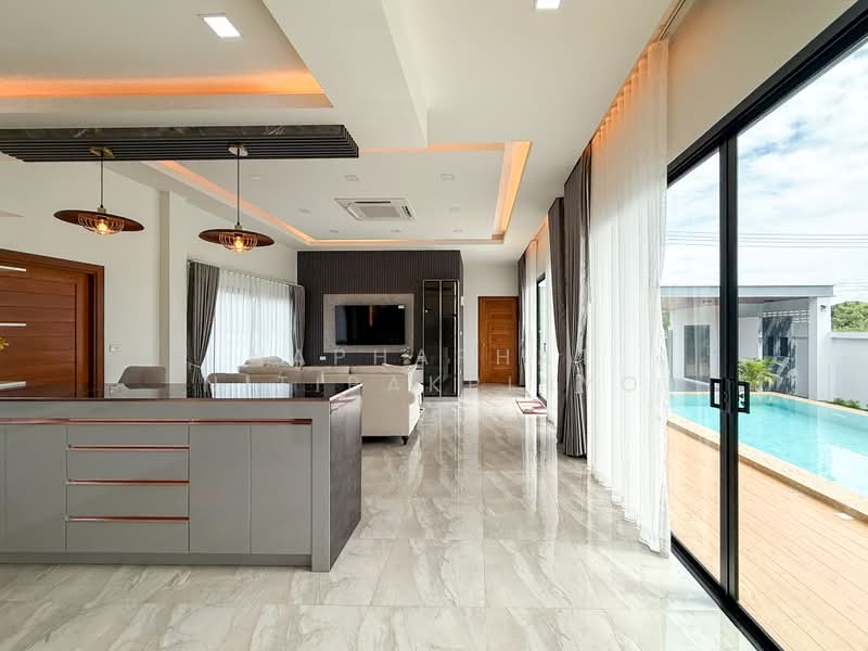 House for Sane in Bang Saray Beachside, Private pool. Brand New, Chon Buri (Pattaya)