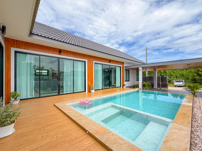 House for Sane in Bang Saray Beachside, Private pool. Brand New, Chon Buri (Pattaya)
