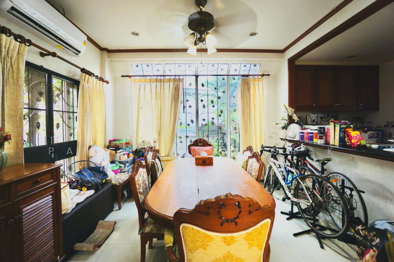 Baan Fah Piyarom - Lumlukka Klong 6, Pathum Thani