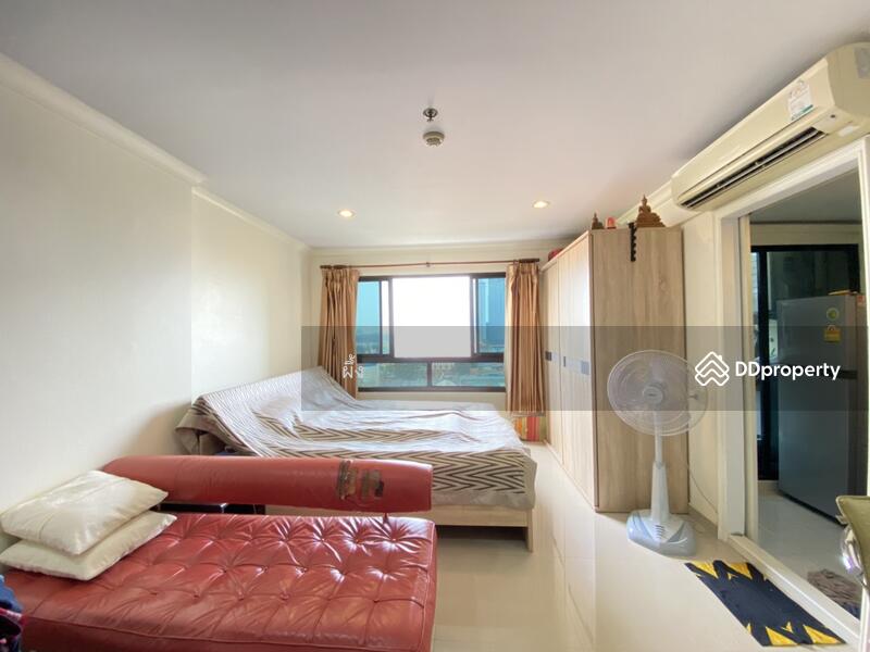 Lumpini Place Narathiwas-Chaopraya, Bangkok
