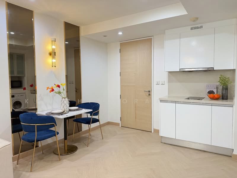 Collezio Sathorn-Pipat, Bangkok
