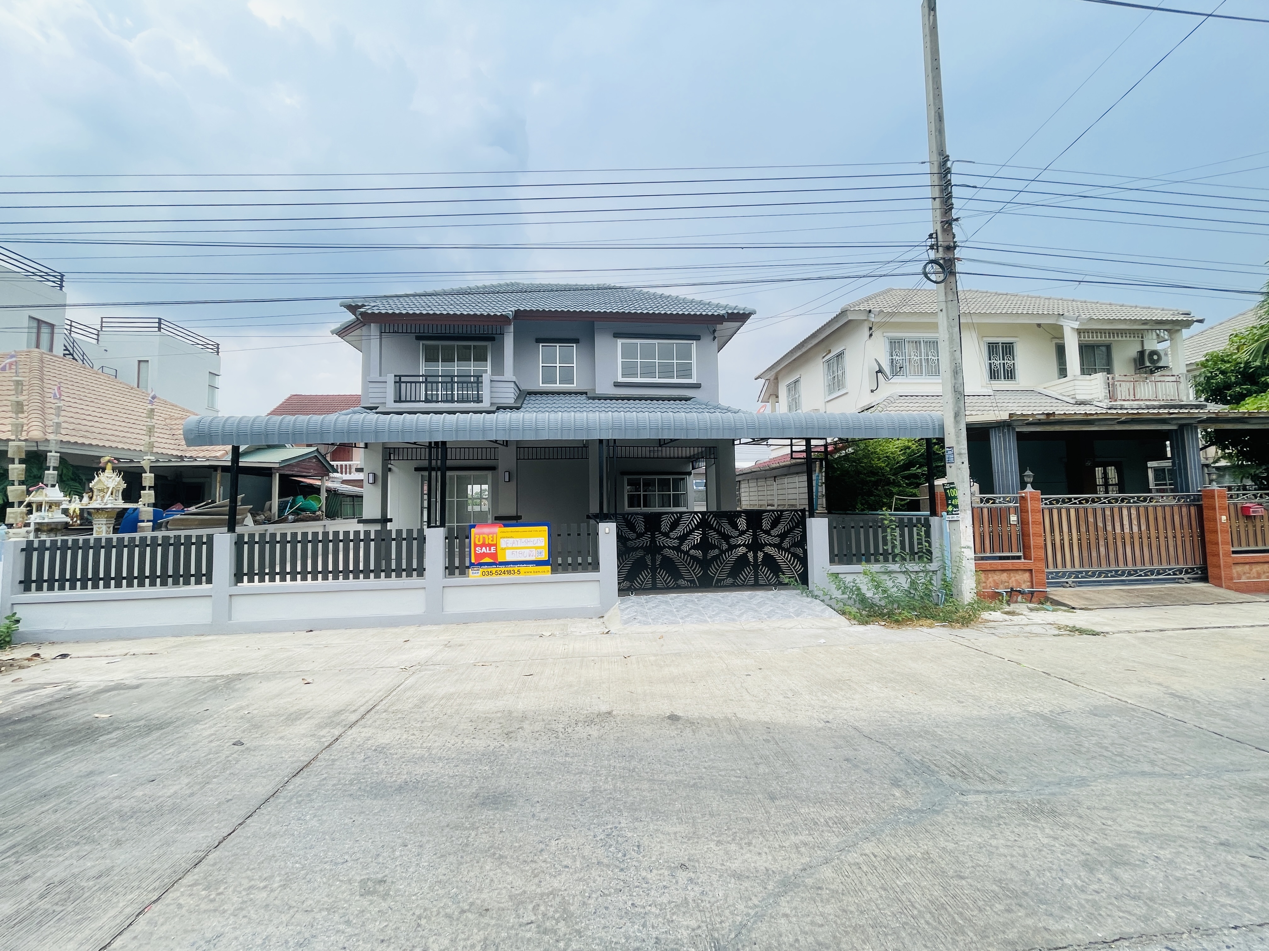 บ้านเดี่ยว 2 ชั้น โครงการบ้านนราวัลย์ วังน้อย : ปรับปรุงใหม่