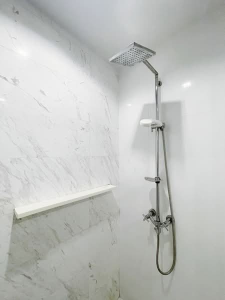 HQ Thonglor by Sansiri, Bangkok