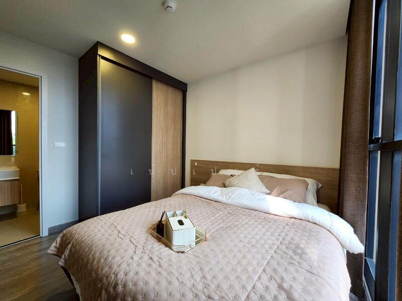 Flexi Sathorn - Charoennakorn, Bangkok