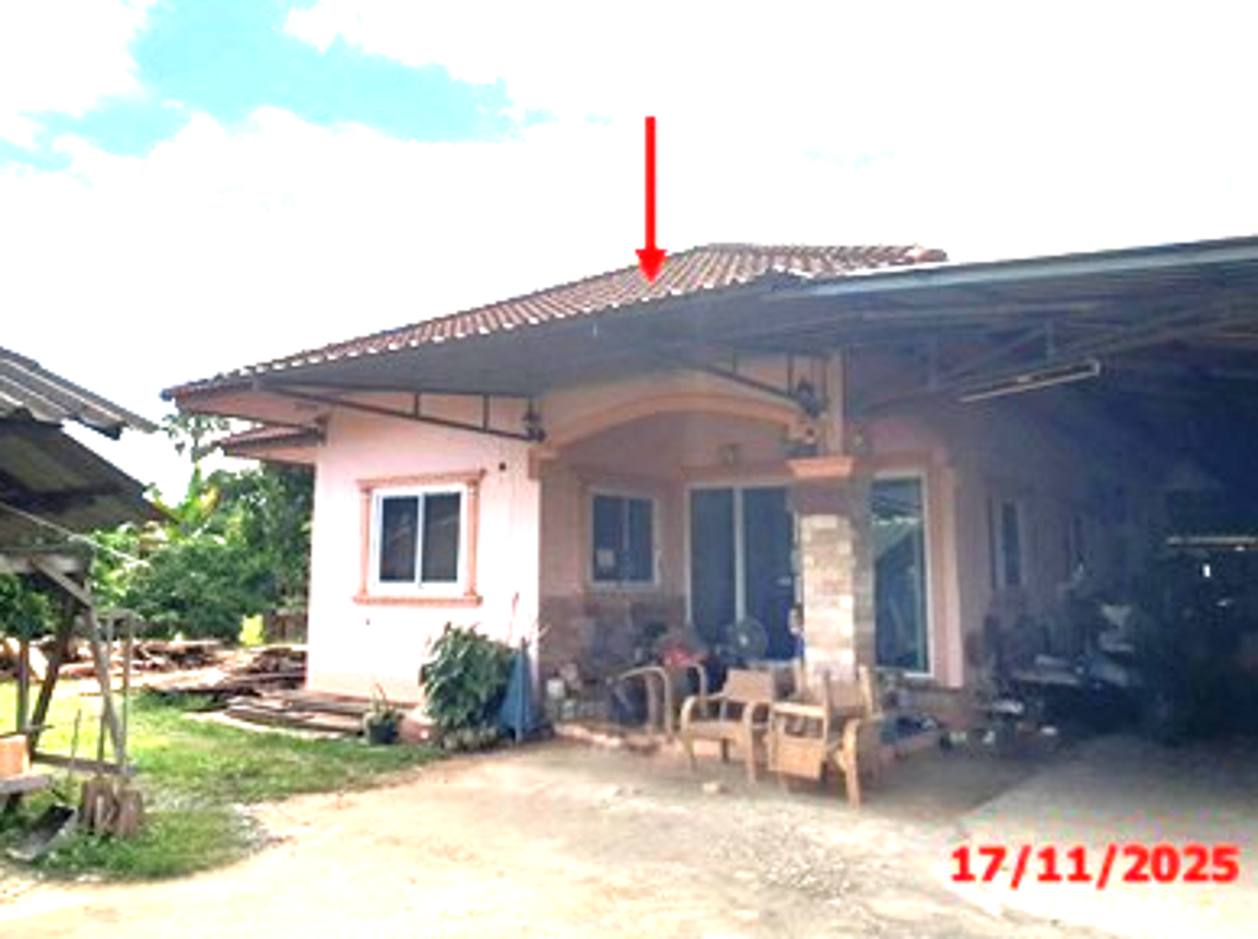 บ้านเดี่ยว บ้านธิ ลำพูน มีบริการสระว่ายน้ำ