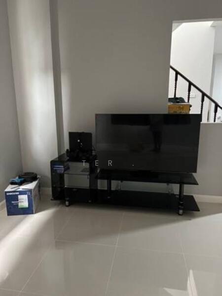 Place & Park Prachauthit 90, Samut Prakan