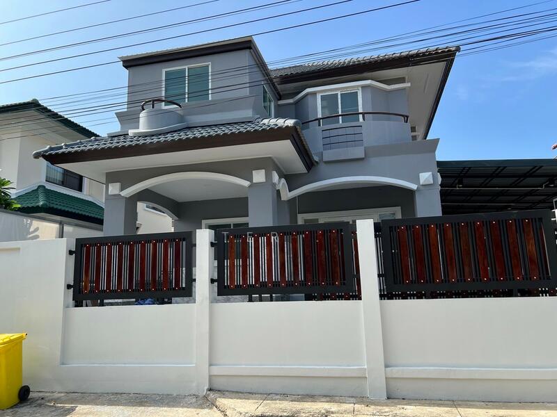 Place & Park Prachauthit 90, Samut Prakan