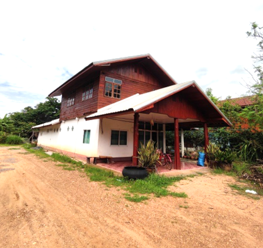 Single House in Nong Khung Sri, Kalasin