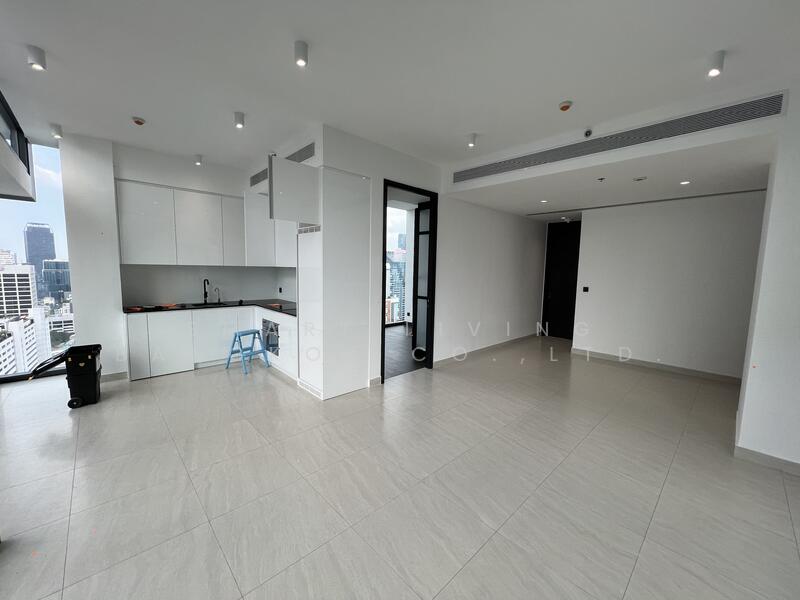 Tait Sathorn 12, Bangkok