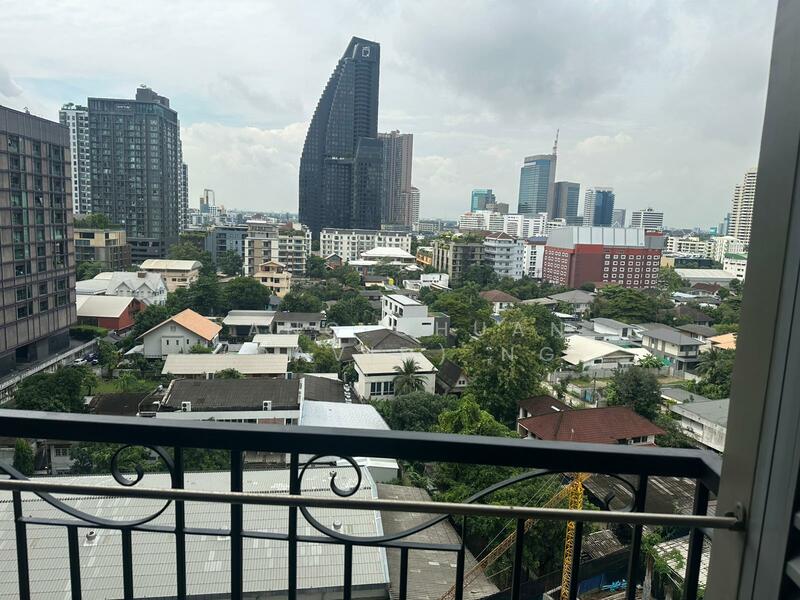 The Crest Sukhumvit 34, Bangkok