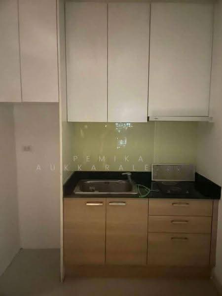 Circle Condominium, Bangkok