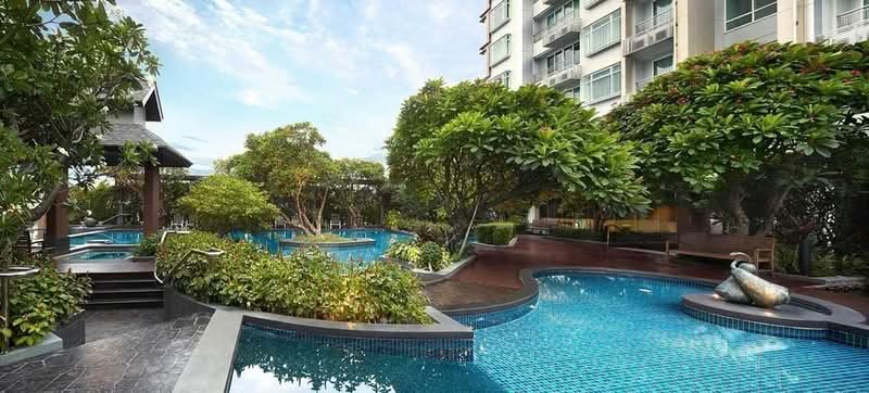 Circle Condominium, Bangkok