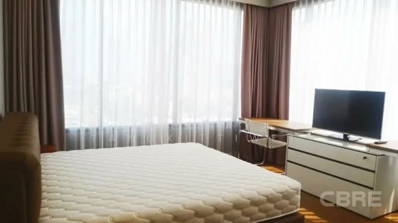 M Silom, bangkok
