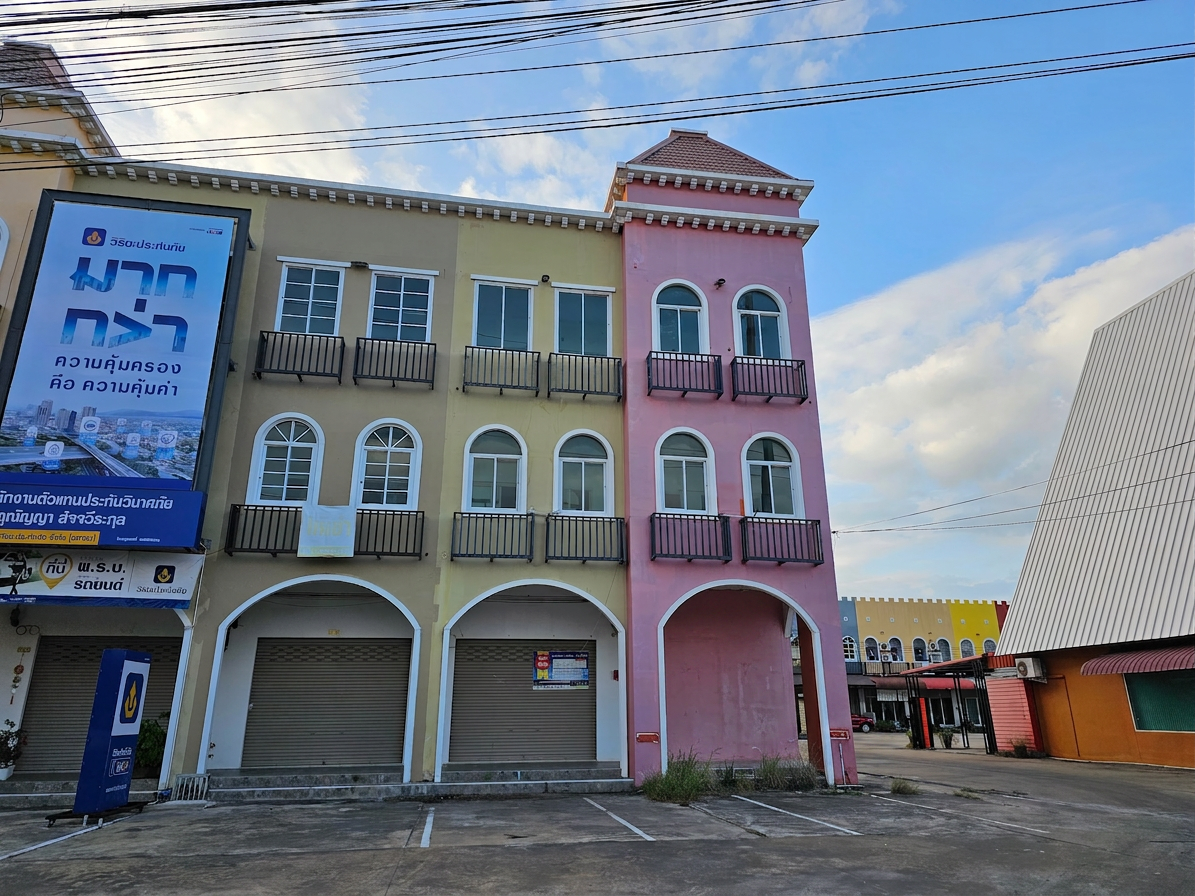 Commercial property, 3-storey, Roi Et city