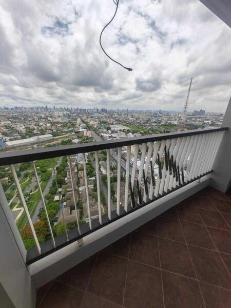 Asakan Place Srinakarin, Bangkok