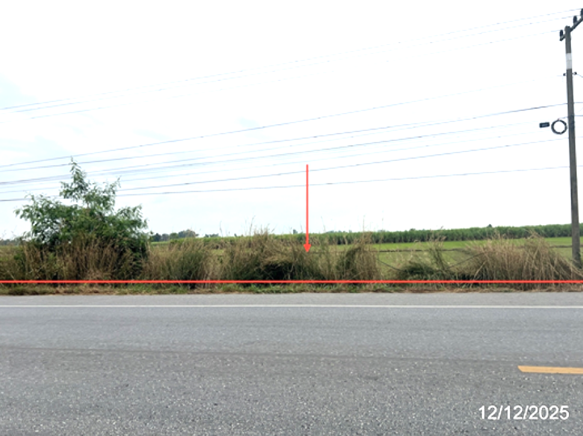 Empty land for sale in Khlong Khlu, Kamphaeng Phet Province.
