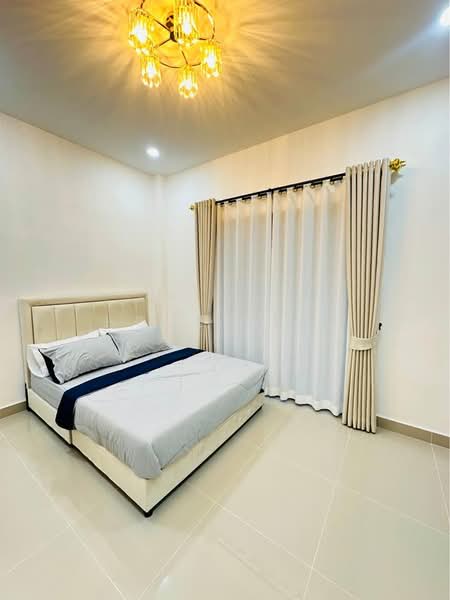 หมู่บ้านรัตนากรวิลเลจ 18, Chon Buri (Pattaya)