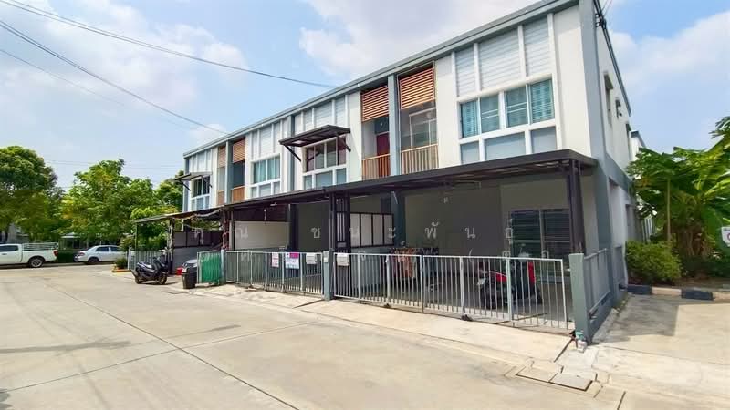 Baan Lumpini Town Ville Ratchaphruek-Pinklao, Nonthaburi
