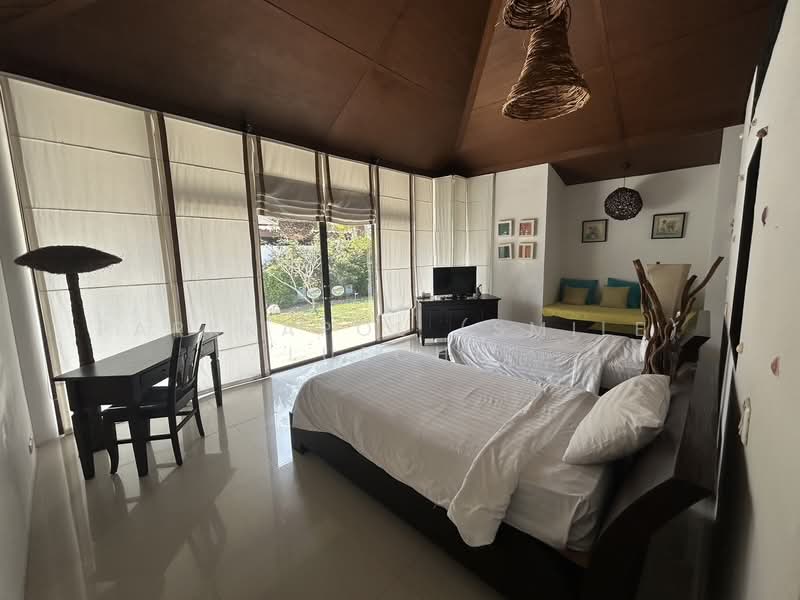 Dhevan Dara Resort, Prachuap Khiri Khan